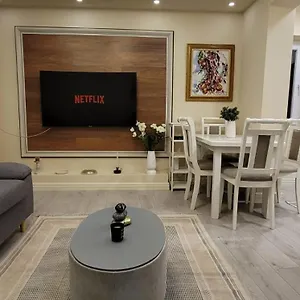 https://apt-new-bazar-luxury.hotels-in-tirana.com